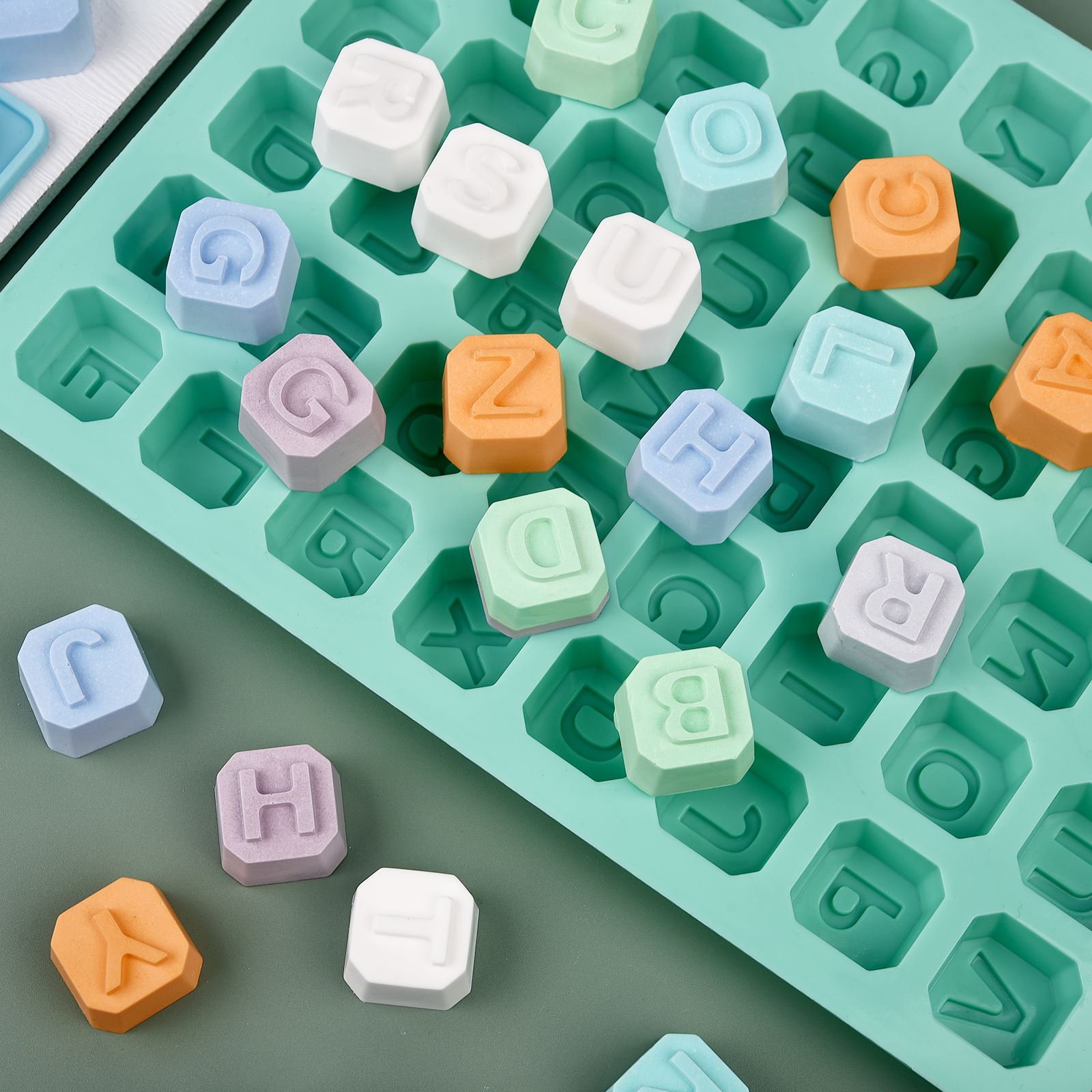 Molde de silicone com 48 letra - Soap Making Supplies avaliação e preço